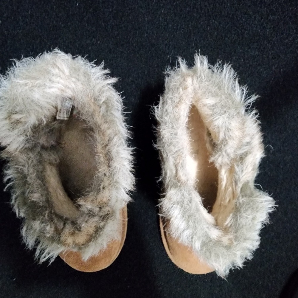 Bearpaw Toddler Hickory Brown Suede Faux Fur Trim Ankle Boots Size 12 US - Picture 5 of 9